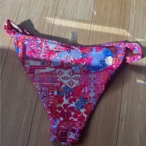 Bright Pink Floral Patchwork Bikini set from shein size small! no stains